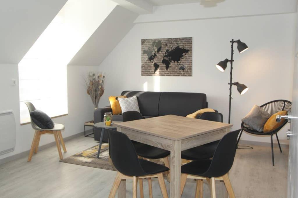 Le City By Easyescale โรมิญี-ซูร์-เซน ภายนอก รูปภาพ